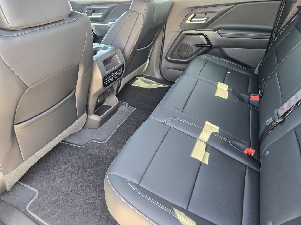 New 2026 Chevrolet Silverado EV LT AWD/4WD image 21