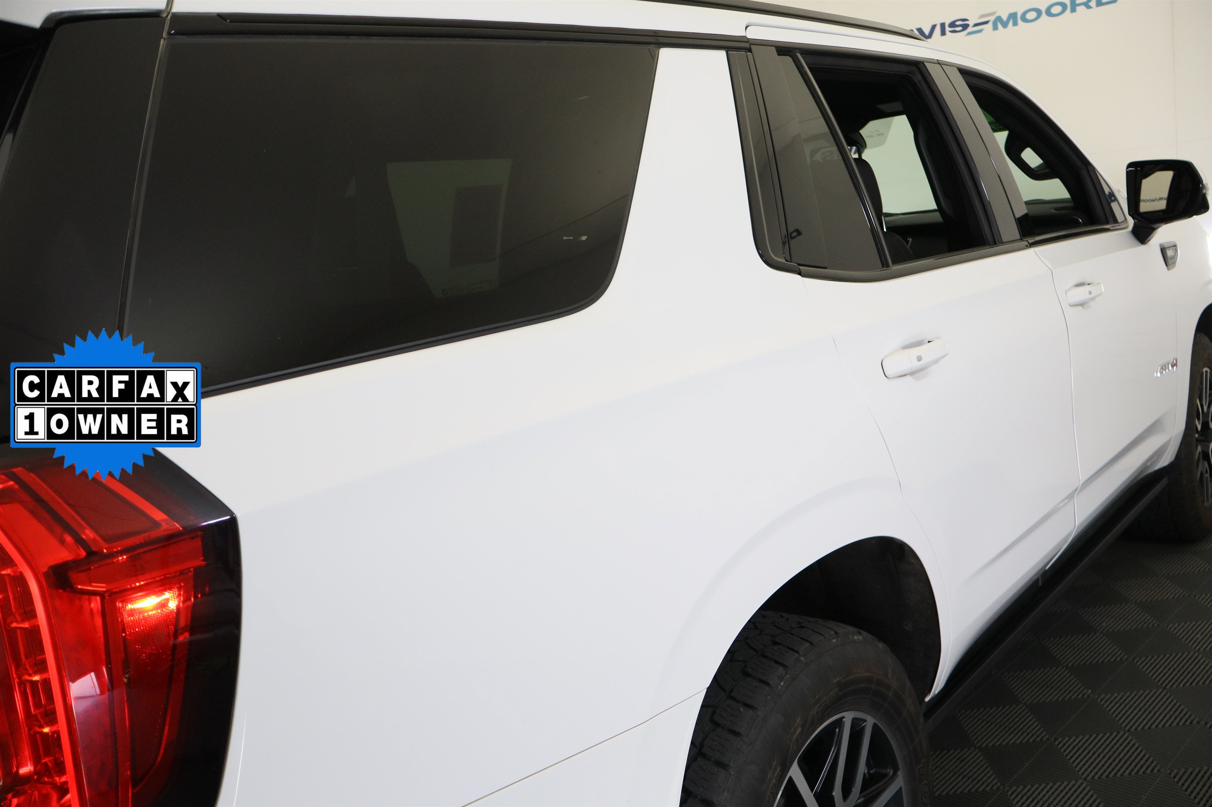 Certified 2022 GMC Yukon AT4 w/ Technology Package AWD/4WD image 7