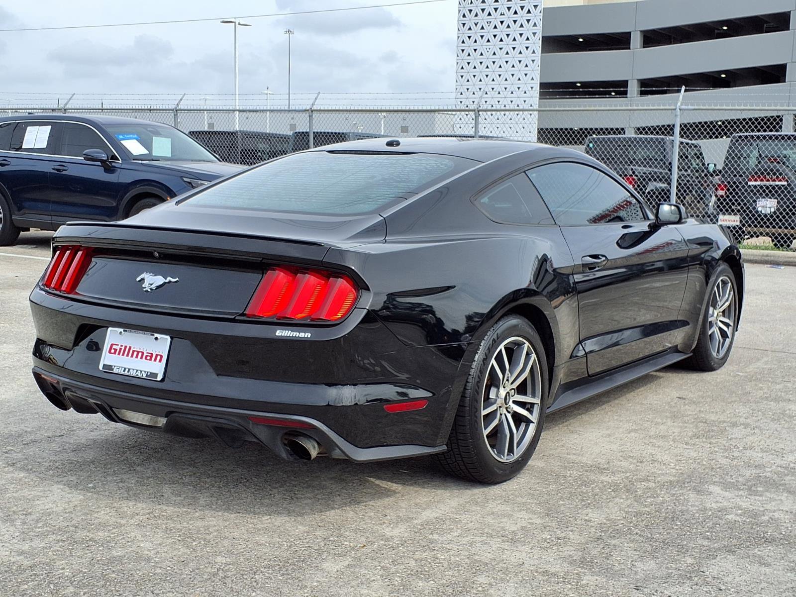 Used 2015 Ford Mustang Premium RWD image 8