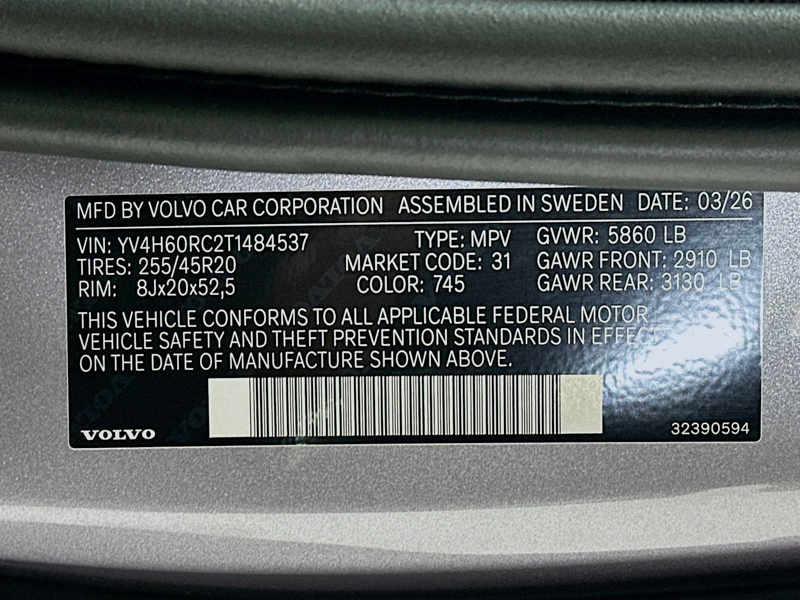 New 2026 Volvo XC60 T8 Plus w/ Protection Package AWD/4WD image 29
