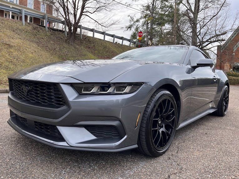 Used 2024 Ford Mustang Coupe image 34