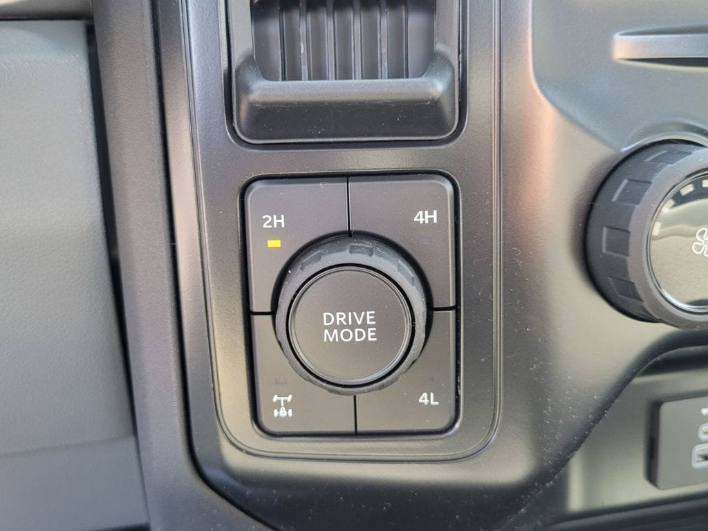 New 2026 Ford F250 XL w/ STX Appearance Package AWD/4WD image 17