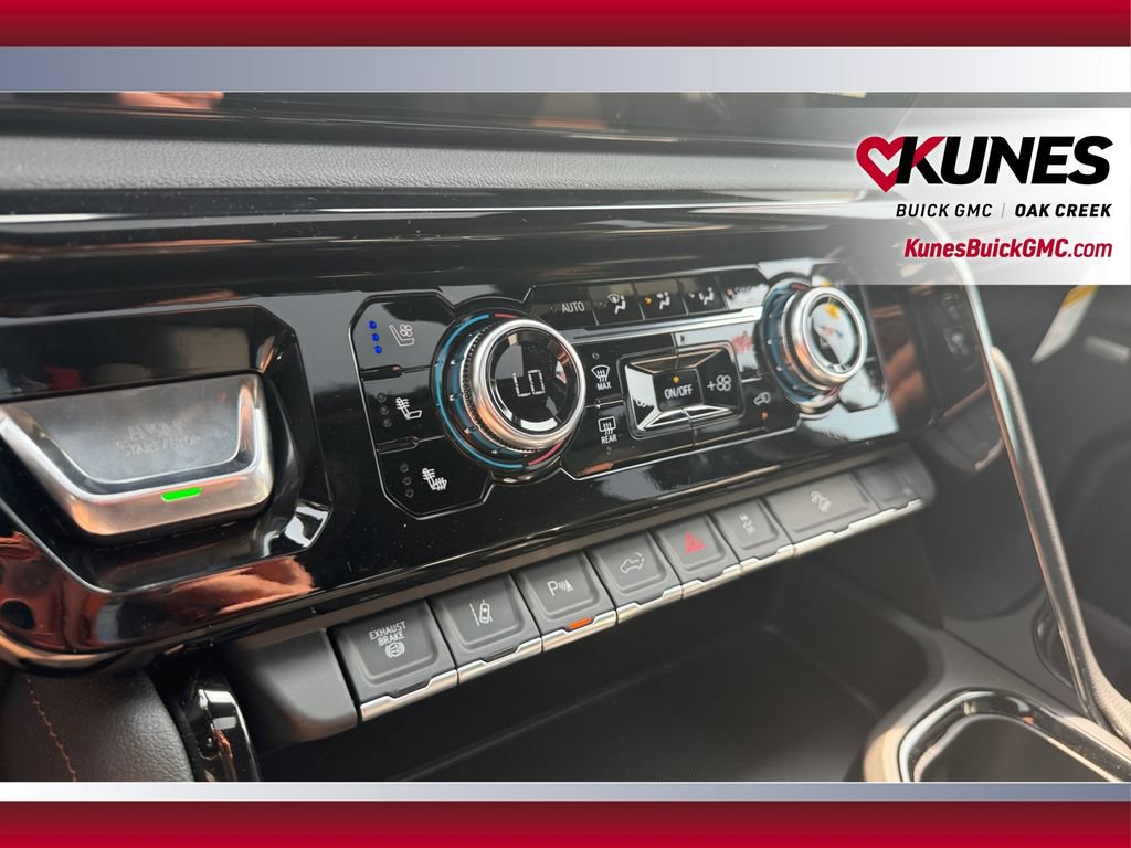 New 2026 GMC Sierra 2500 AT4 w/ AT4 Premium Plus Package AWD/4WD image 28