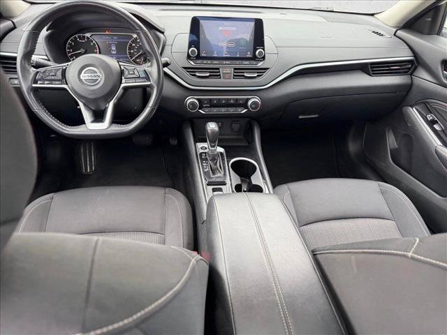 Used 2022 Nissan Altima 2.5 SV w/ SV Premium Package FWD image 20