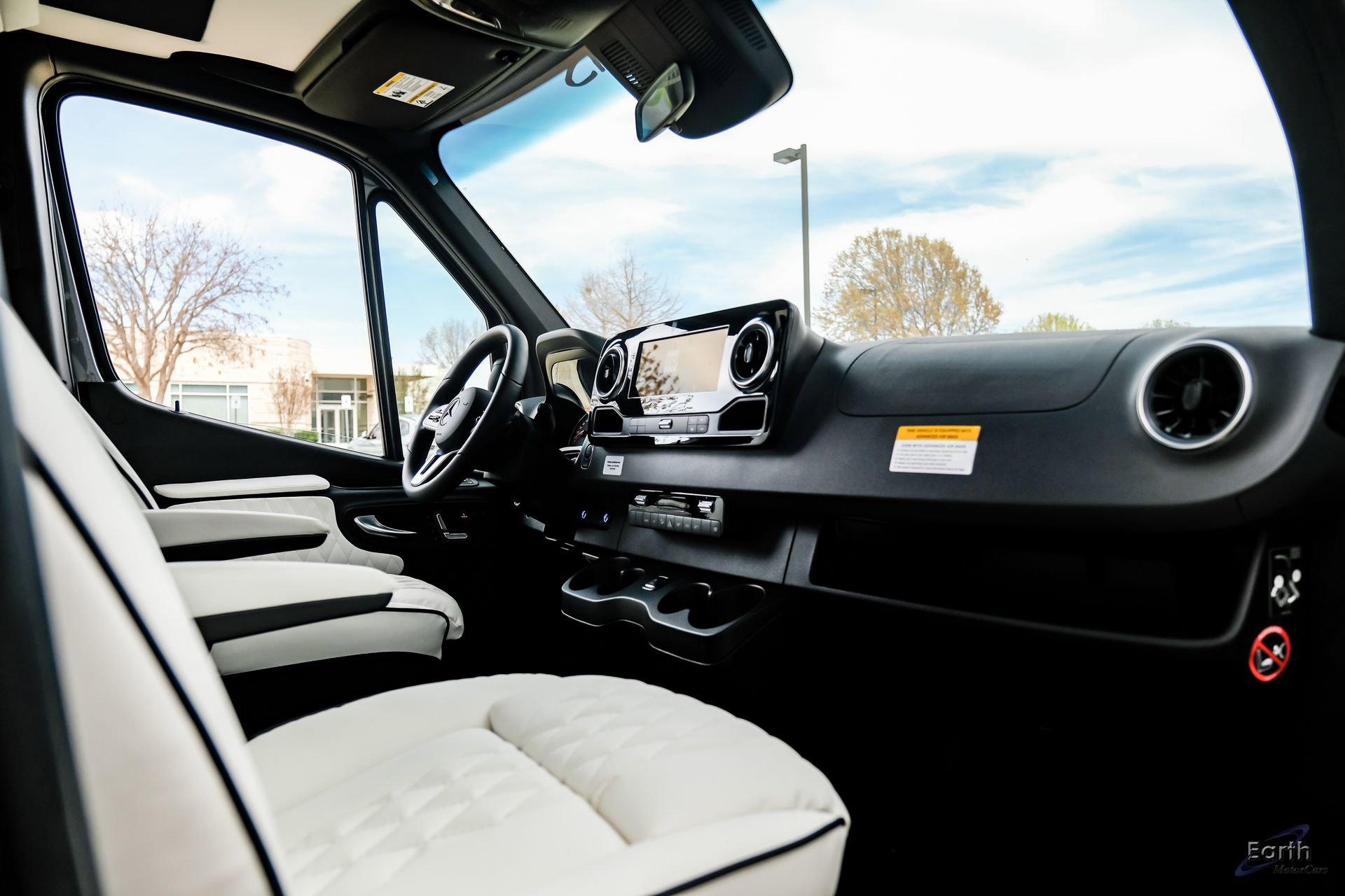 Used 2023 Mercedes-Benz Sprinter 3500 image 46