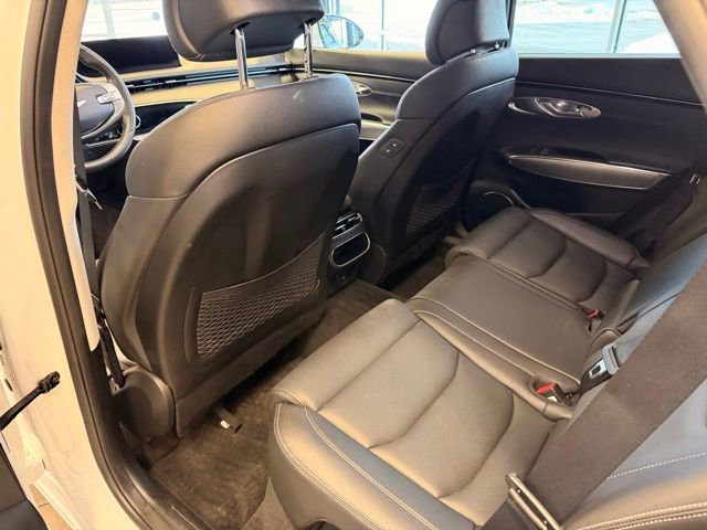 Used 2024 Genesis GV70 2.5T Select w/ Select Package image 11