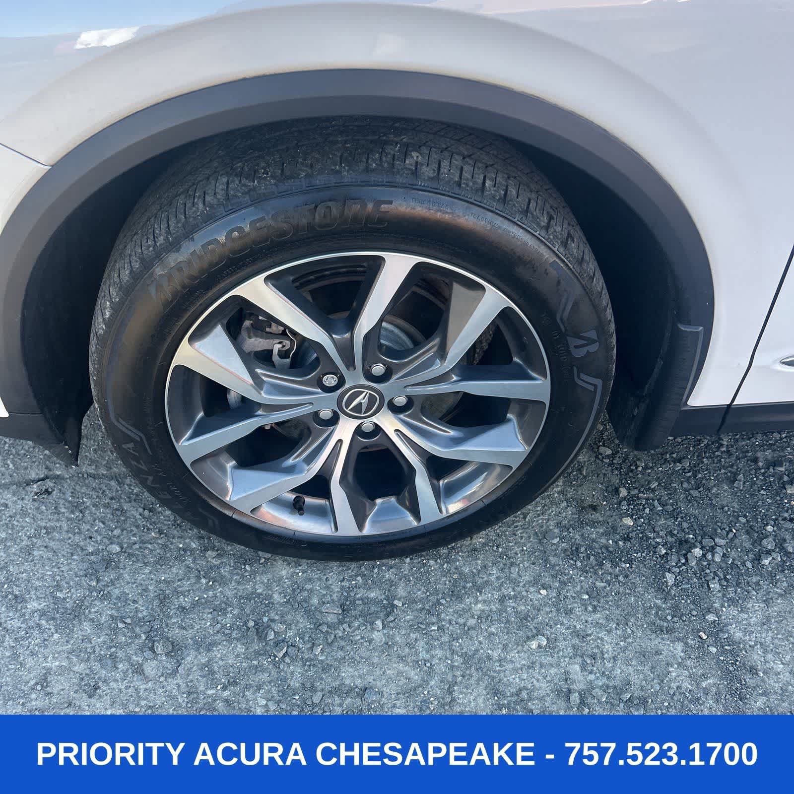 Used 2023 Acura MDX SH-AWD w/ Technology Package image 11