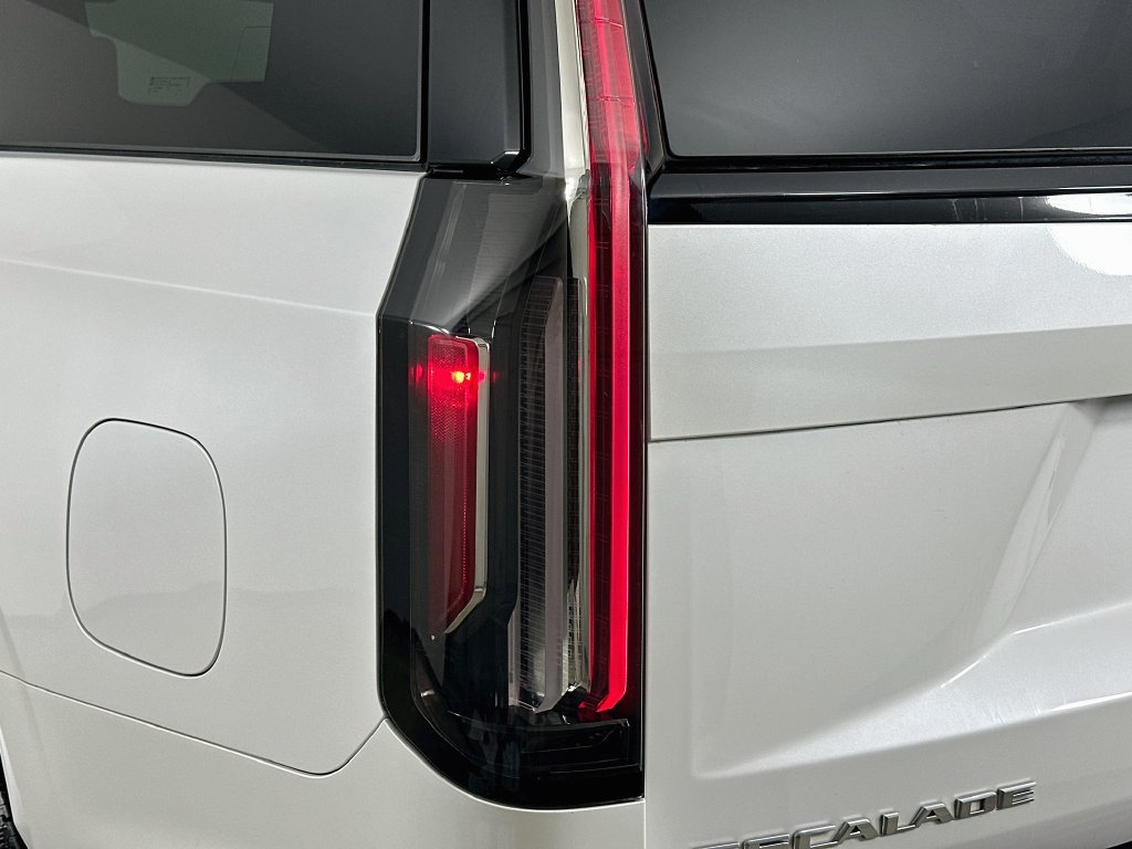 Certified 2023 Cadillac Escalade Sport AWD/4WD image 44