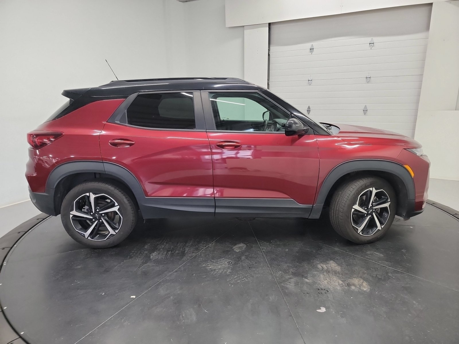 Used 2023 Chevrolet TrailBlazer RS AWD/4WD image 11