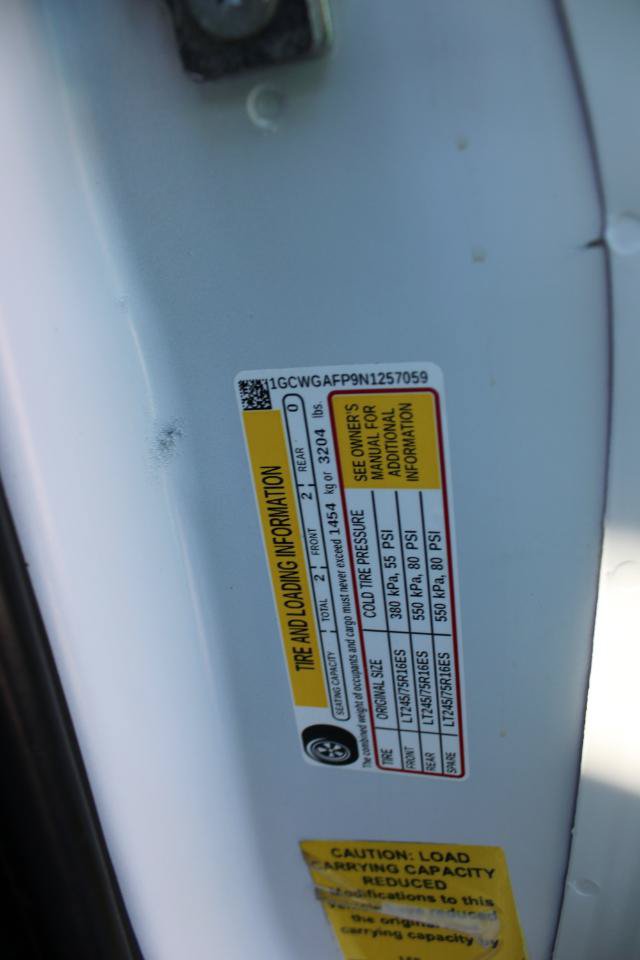 Used 2022 Chevrolet Express 2500 w/ Driver Convenience Package RWD image 17