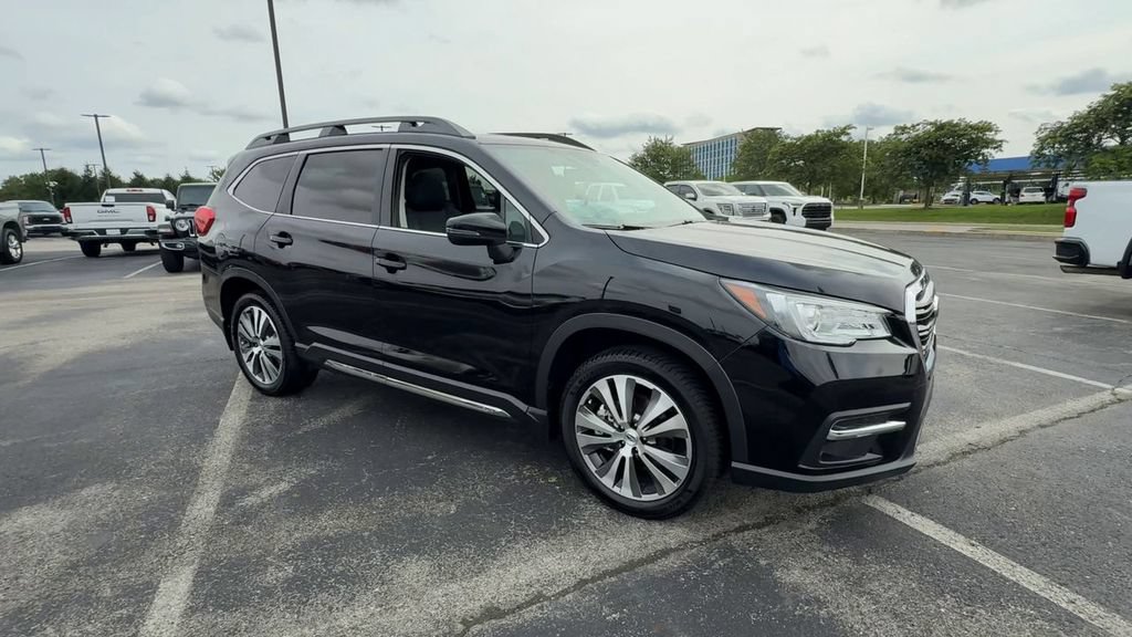 Used 2021 Subaru Ascent Limited w/ Technology Package AWD/4WD image 2