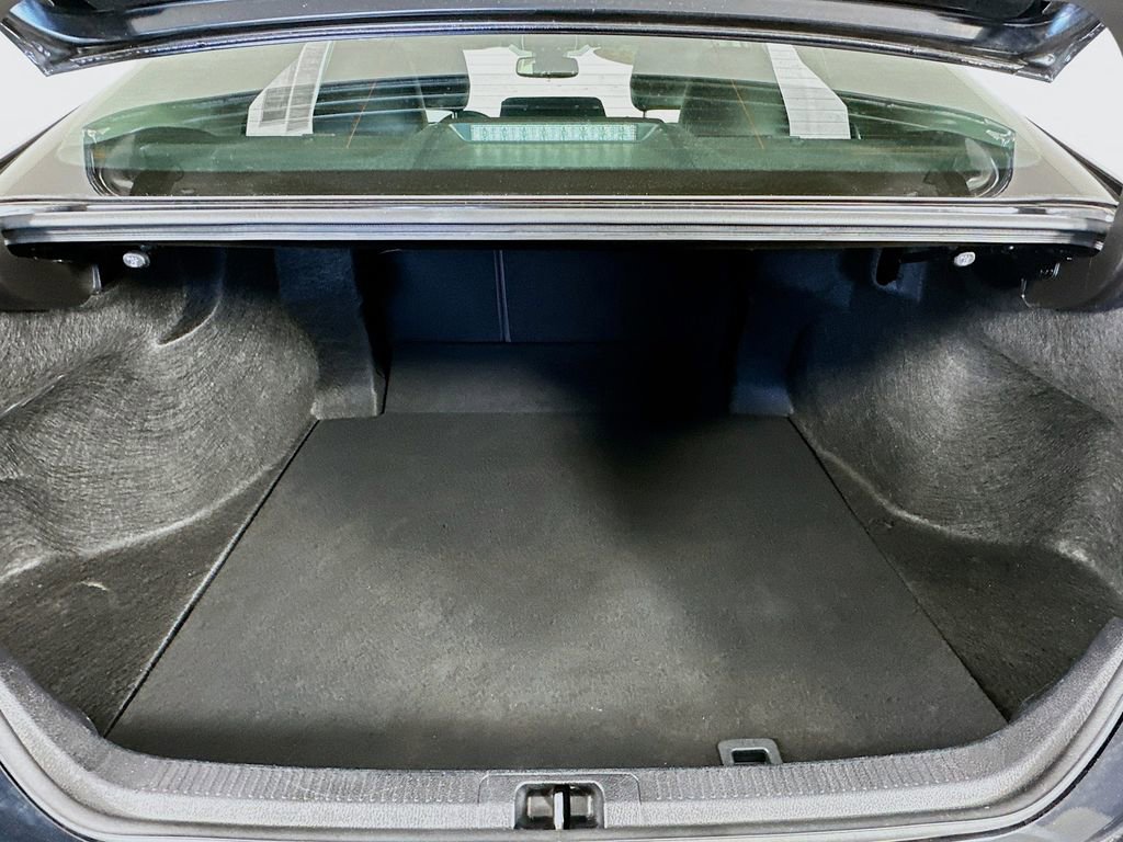 Used 2023 Toyota Camry XSE image 33