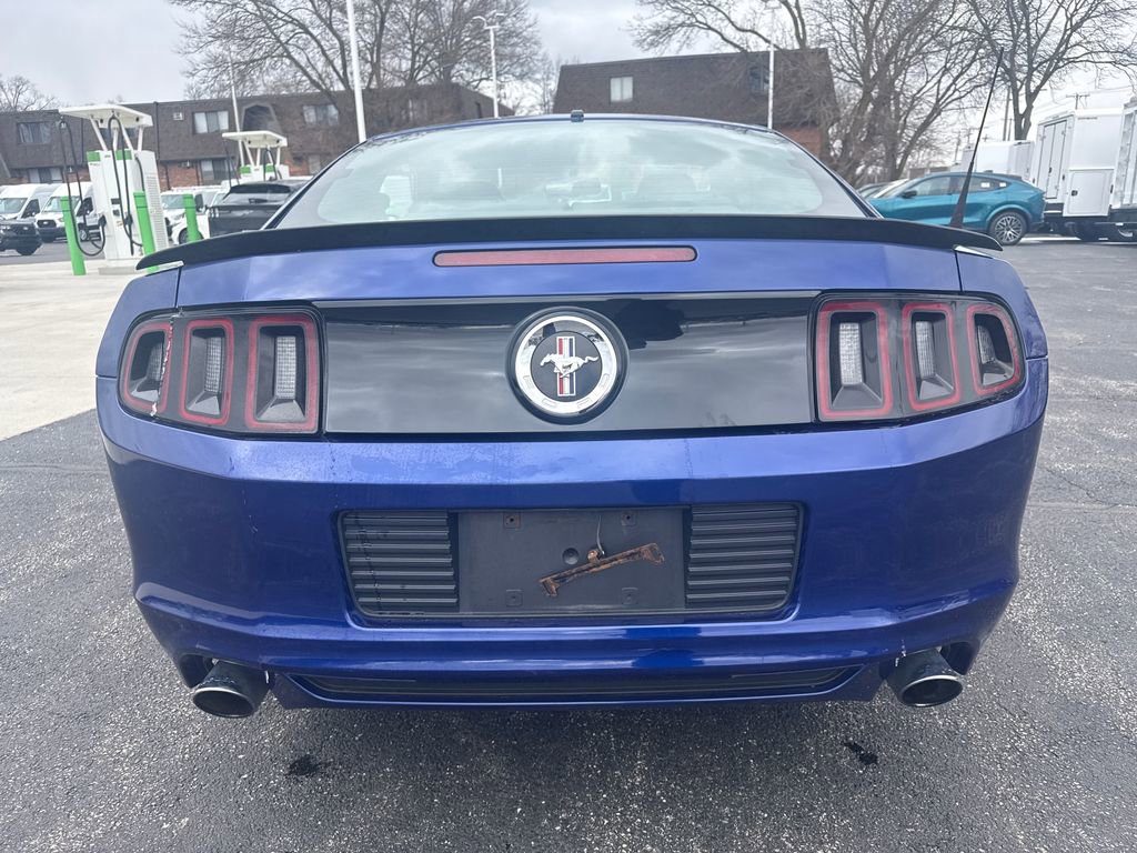 Used 2014 Ford Mustang V6 w/ FP6 Appearance Package image 8