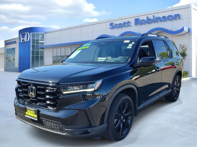Certified 2025 Honda Pilot Black Edition image 2