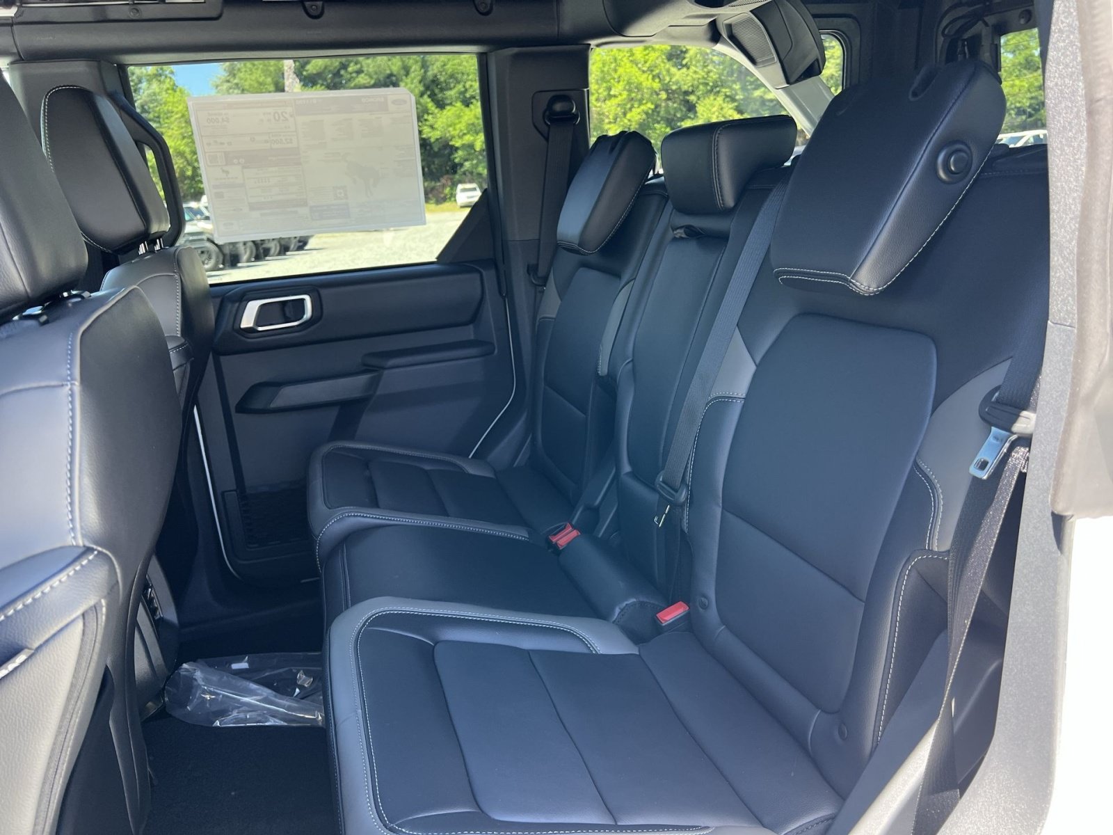 New 2026 Ford Bronco Outer Banks AWD/4WD image 24