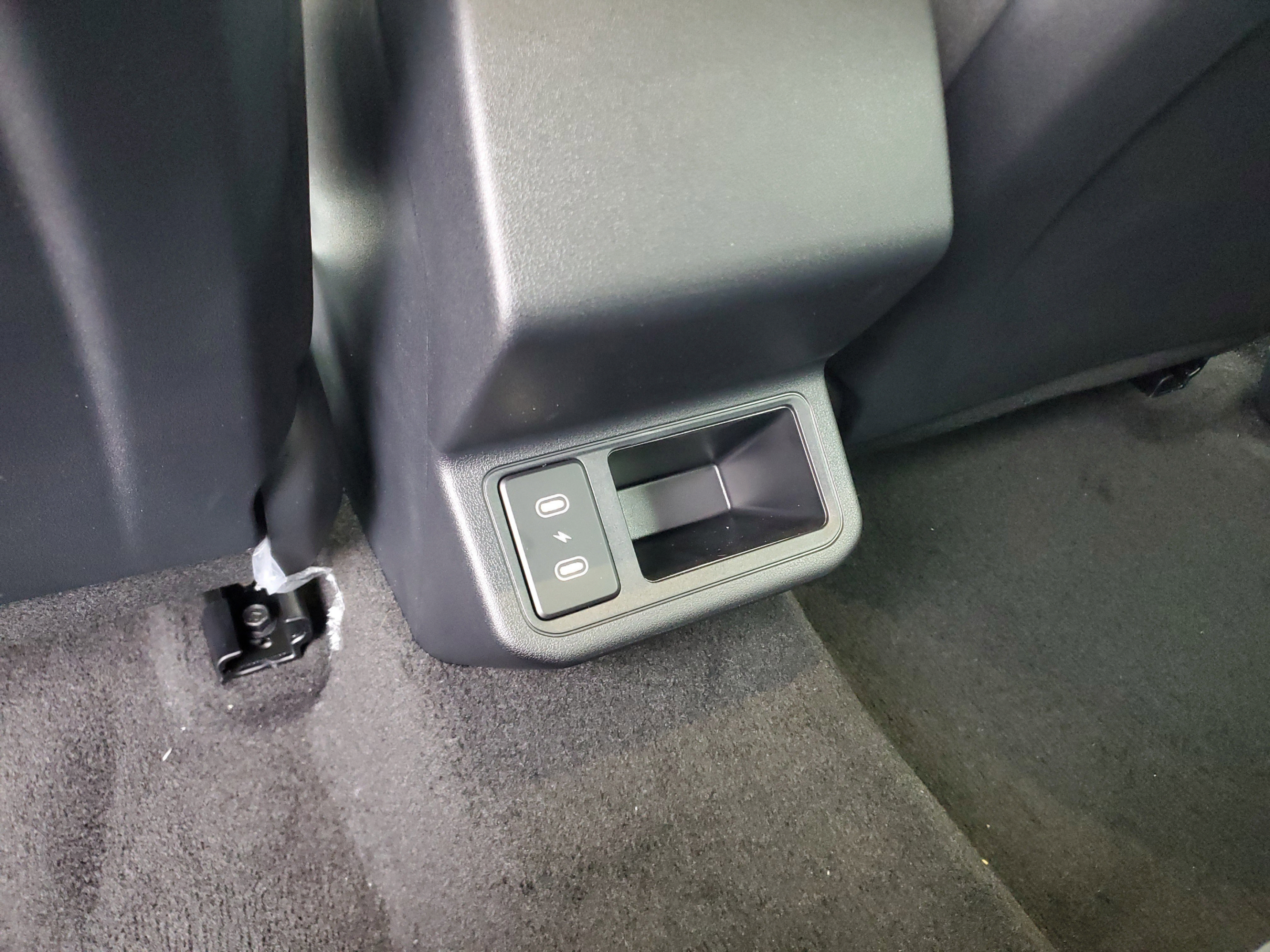 New 2025 Kia K4 FWD image 11
