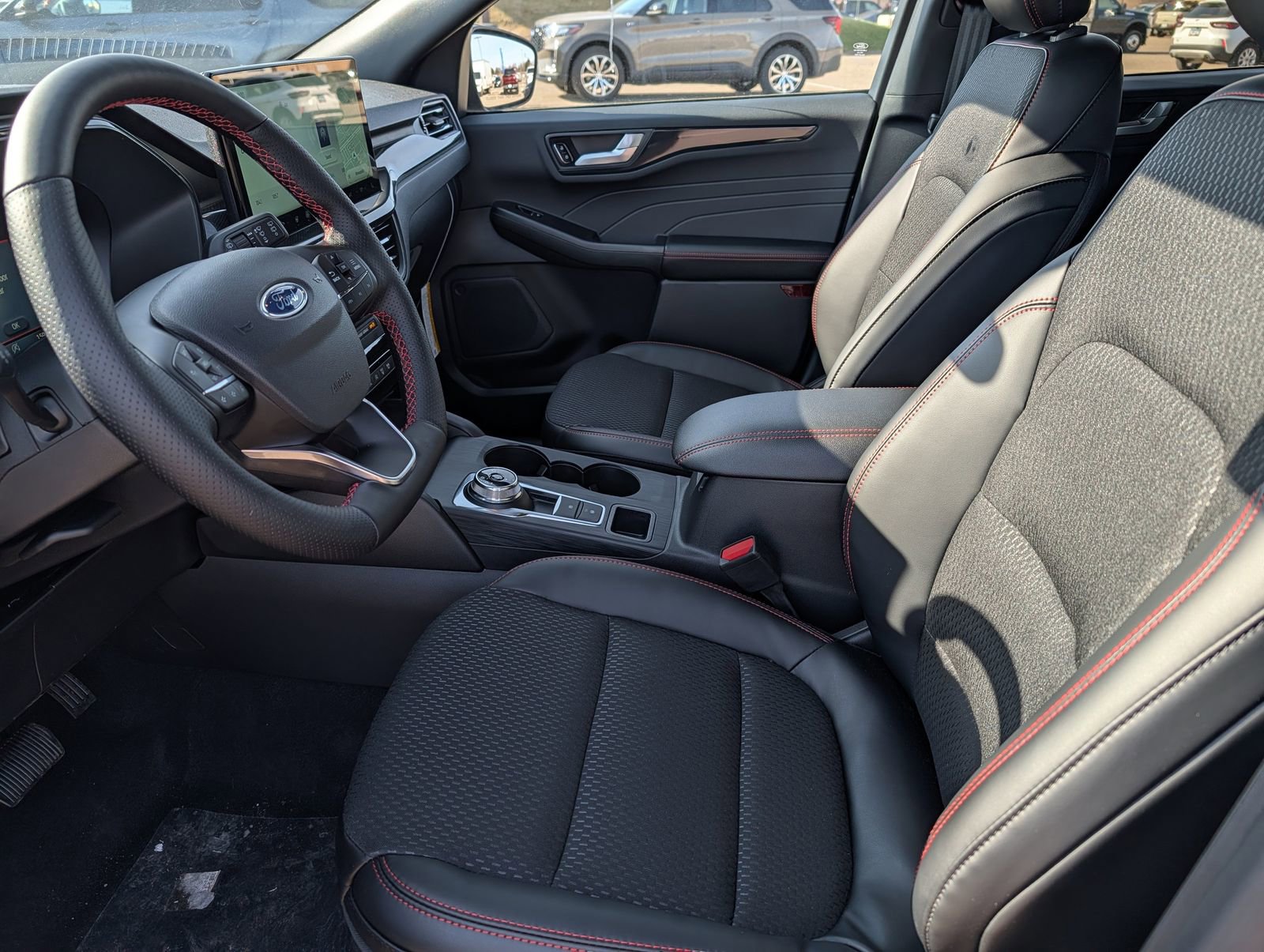 New 2026 Ford Escape ST-Line w/ Tech Pack #1 AWD/4WD image 21