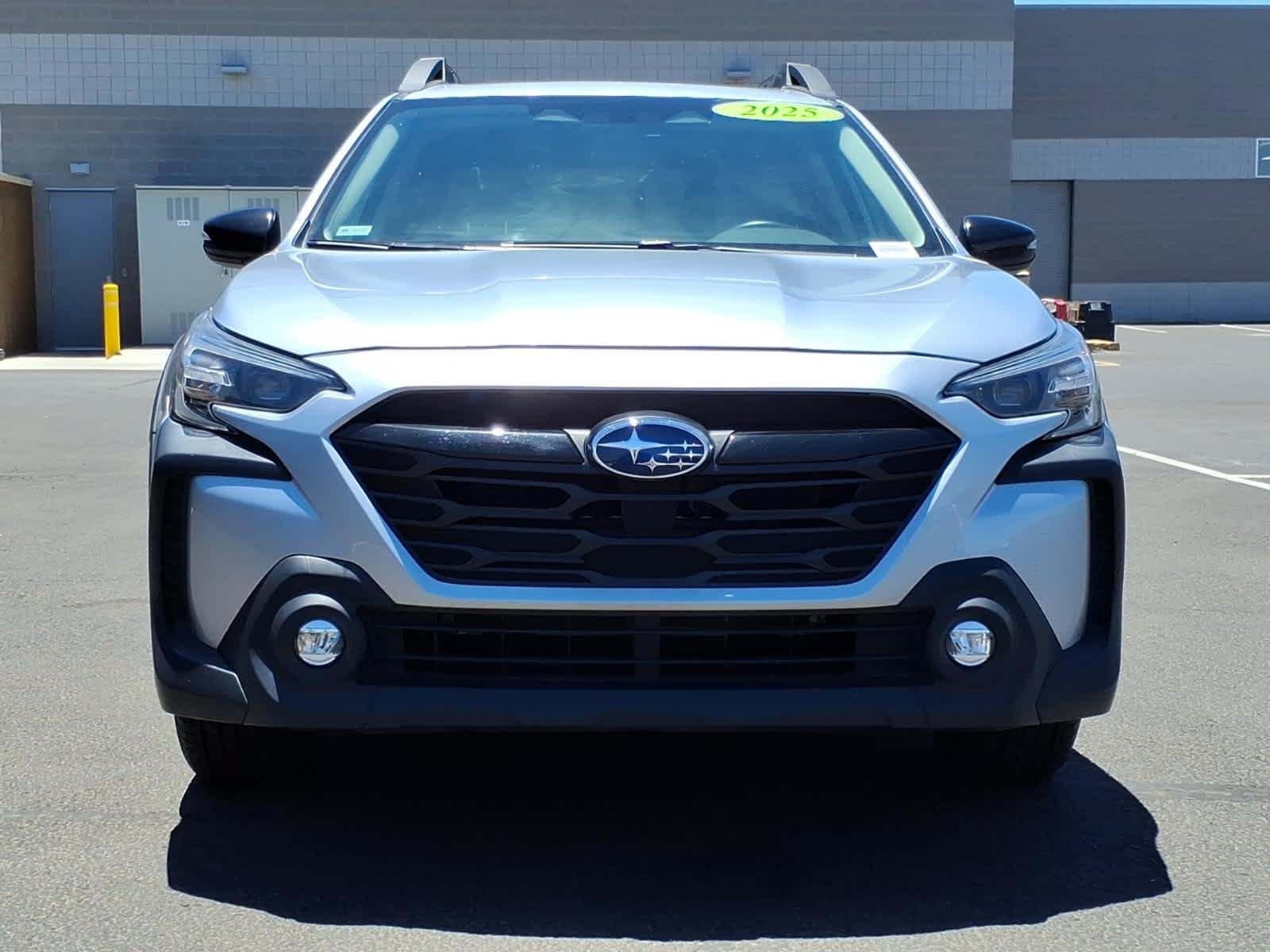 Certified 2025 Subaru Outback Onyx Edition AWD/4WD image 2