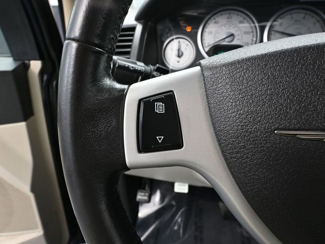 Used 2010 Chrysler Town & Country Touring Plus image 23