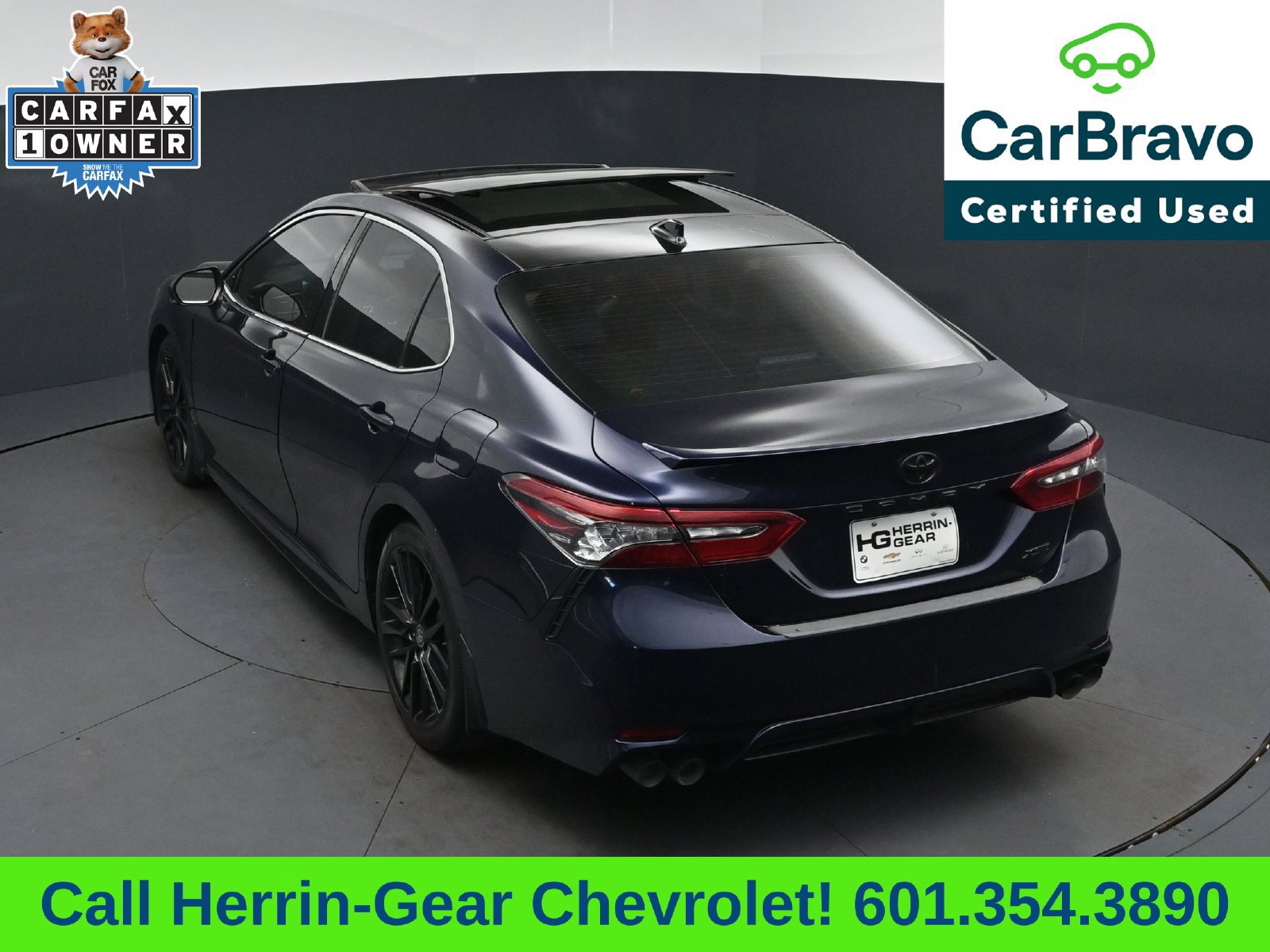 Used 2022 Toyota Camry XSE FWD image 33