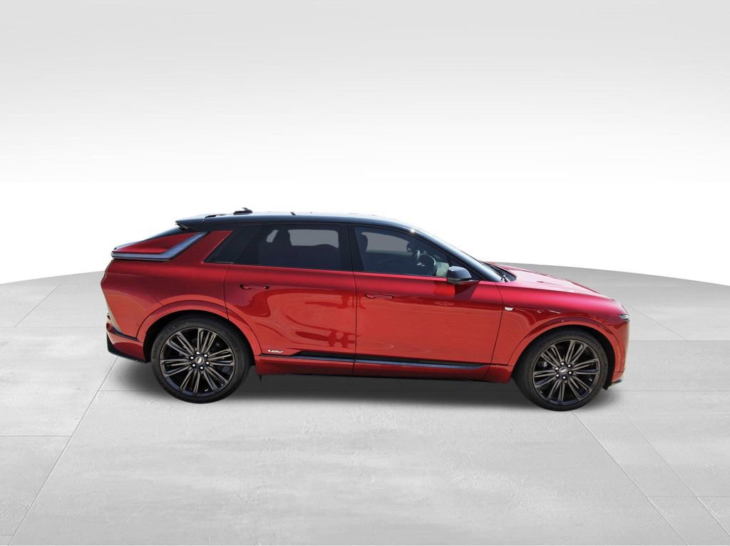New 2026 Cadillac Lyriq V AWD/4WD image 5