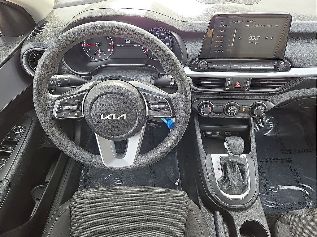 Used 2023 Kia Forte LXS image 15