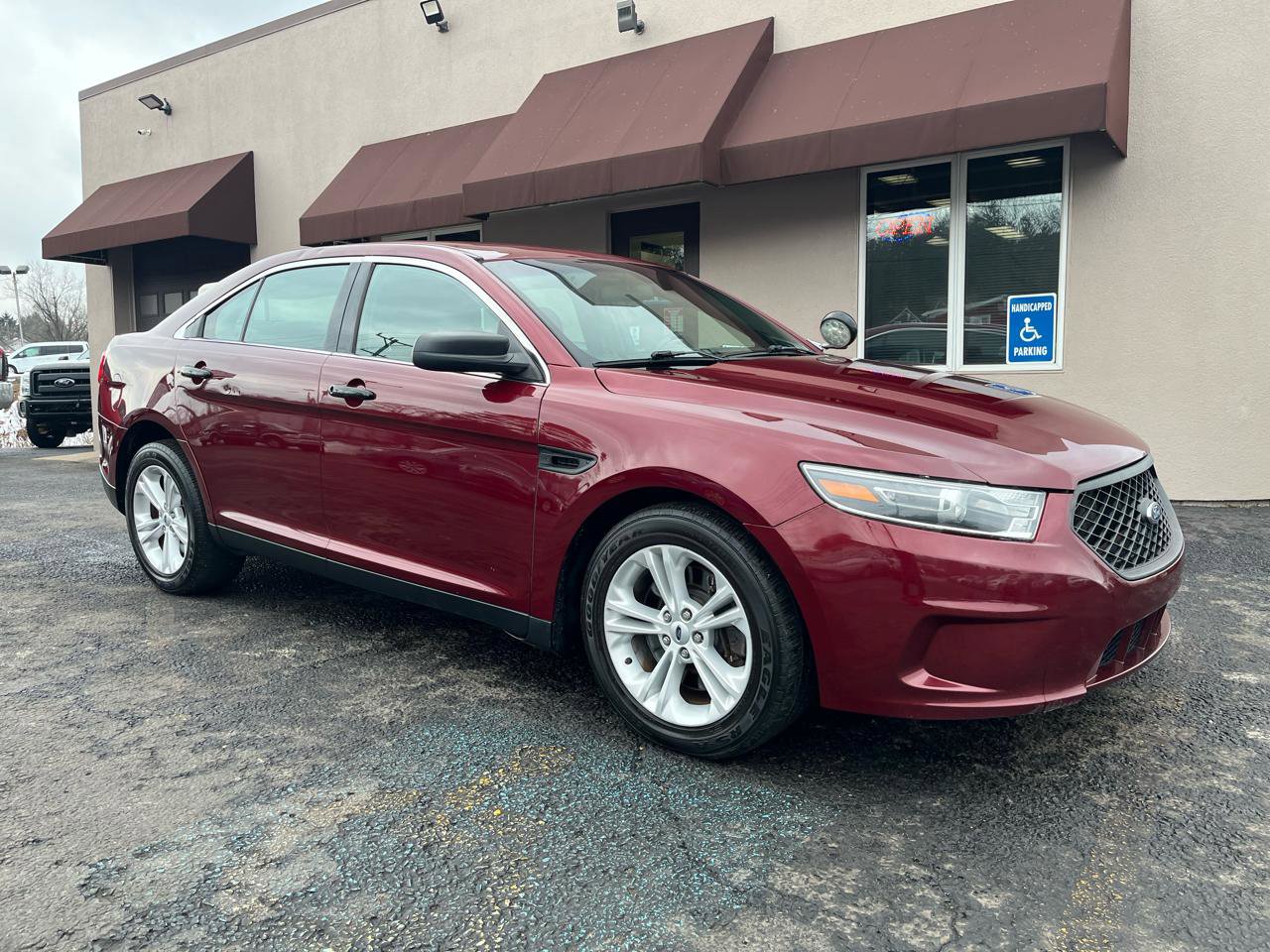 Used 2017 Ford Taurus Police Interceptor AWD image 3