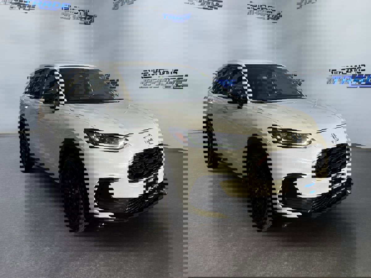 Used 2023 Honda HR-V Sport image 3