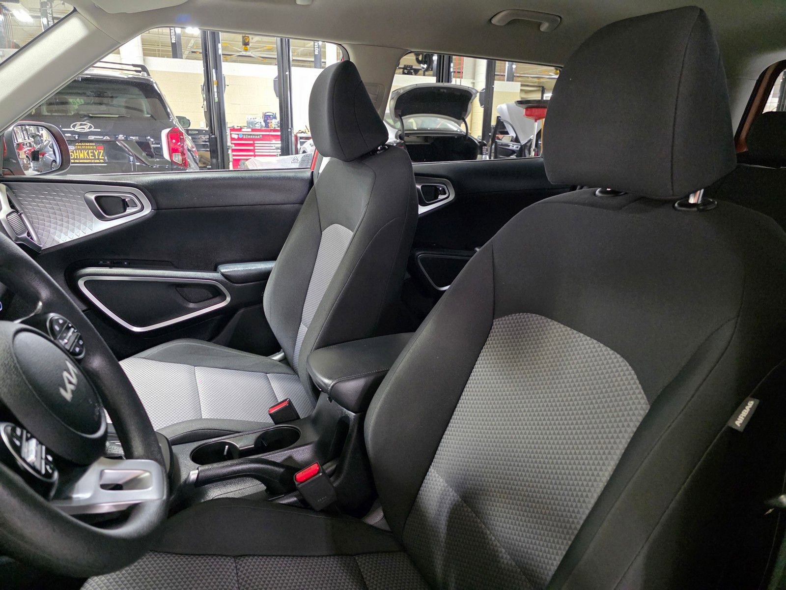 Used 2023 Kia Soul LX w/ Option Group 015 image 22