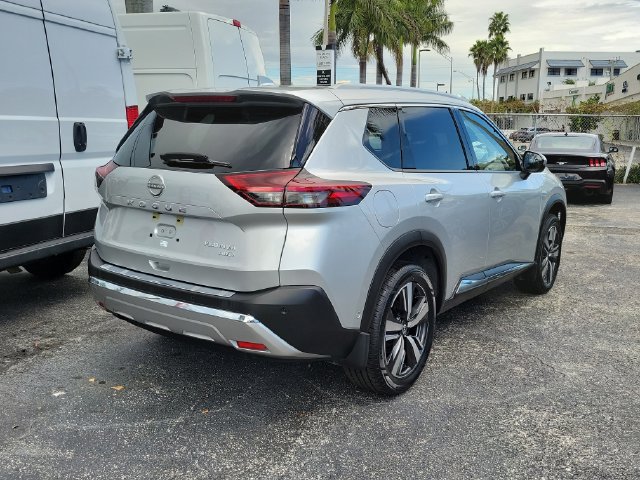 Used 2023 Nissan Rogue Platinum w/ Platinum Premium Package AWD/4WD image 3
