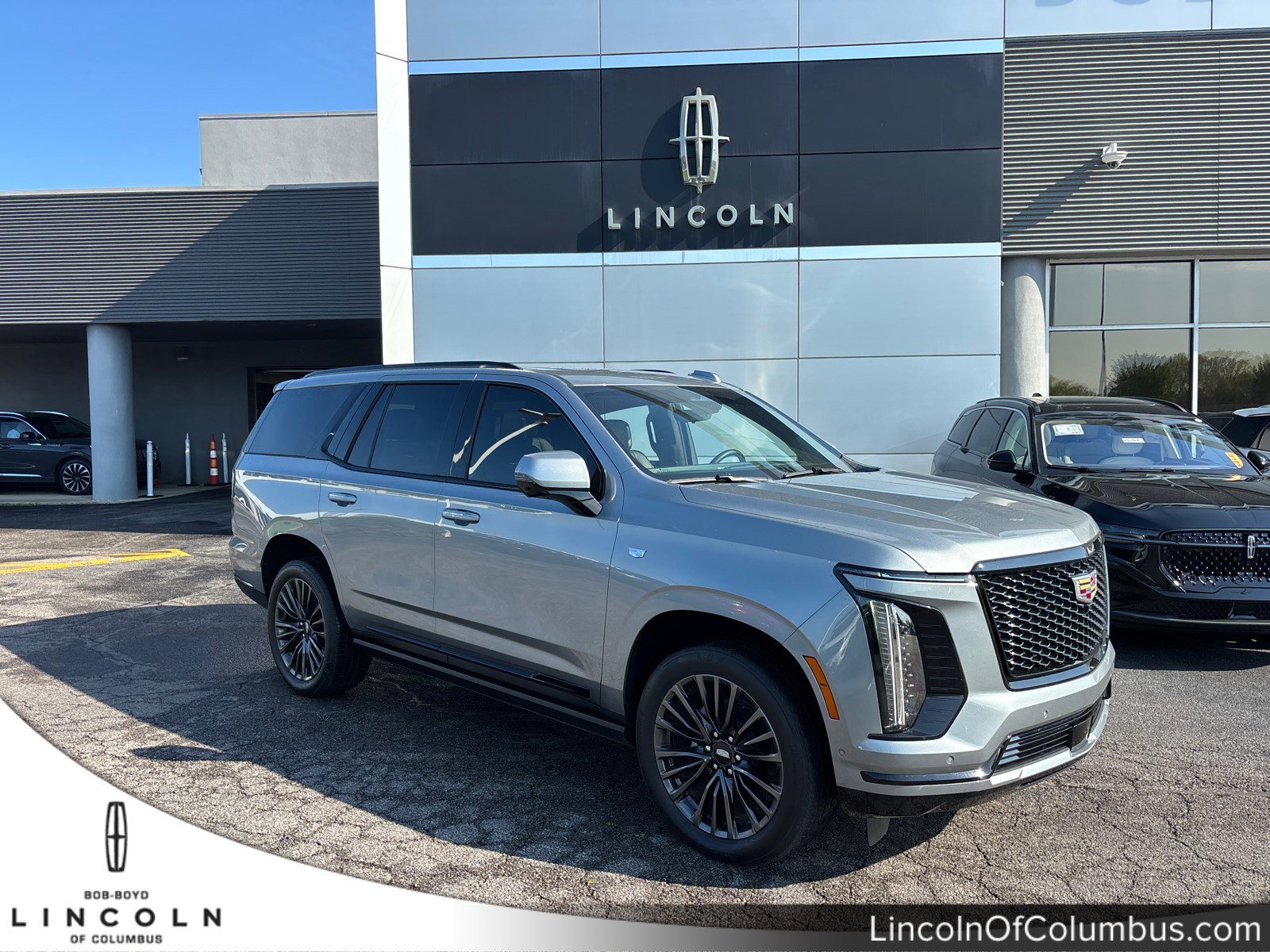 Used 2025 Cadillac Escalade Sport Platinum AWD/4WD image 1
