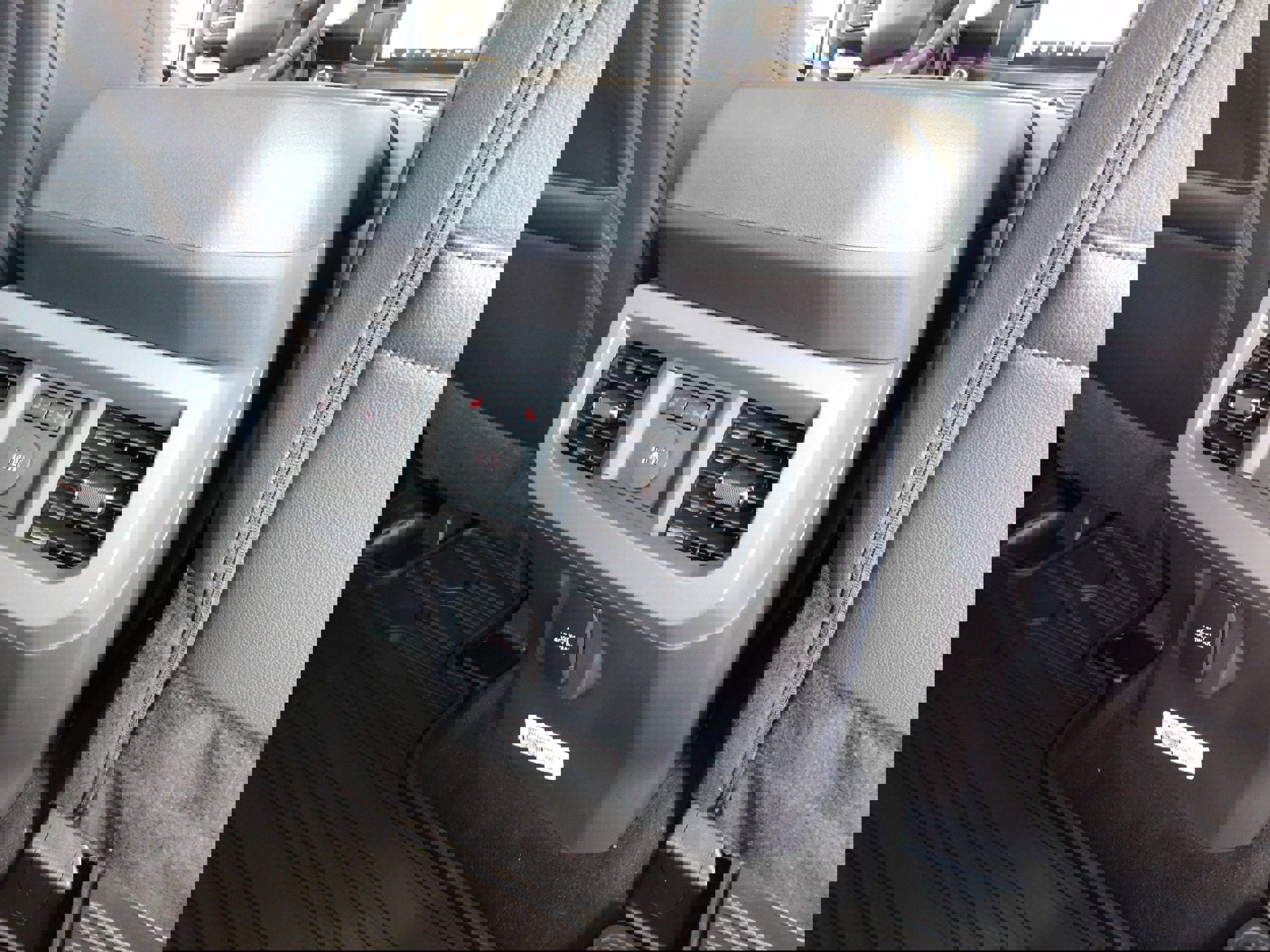 New 2026 Ford F250 Lariat w/ Chrome Package image 14