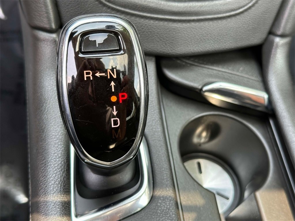 Used 2017 Cadillac XT5 Luxury w/ Driver Awareness Package image 25