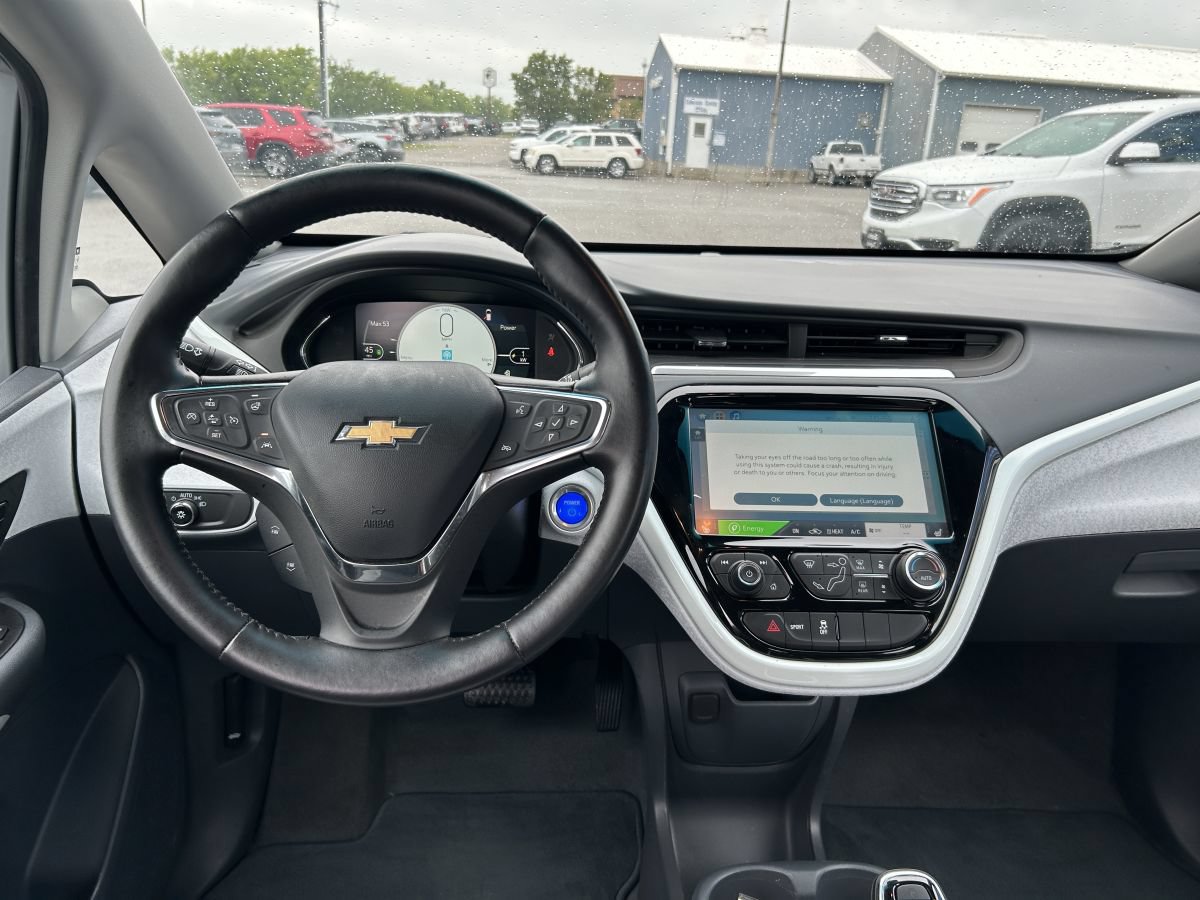 Used 2021 Chevrolet Bolt LT FWD image 11