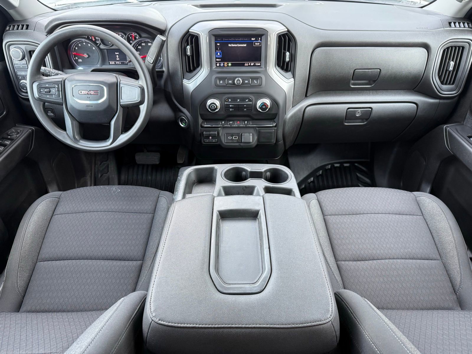 Used 2024 GMC Sierra 2500 Pro w/ Convenience Package image 17