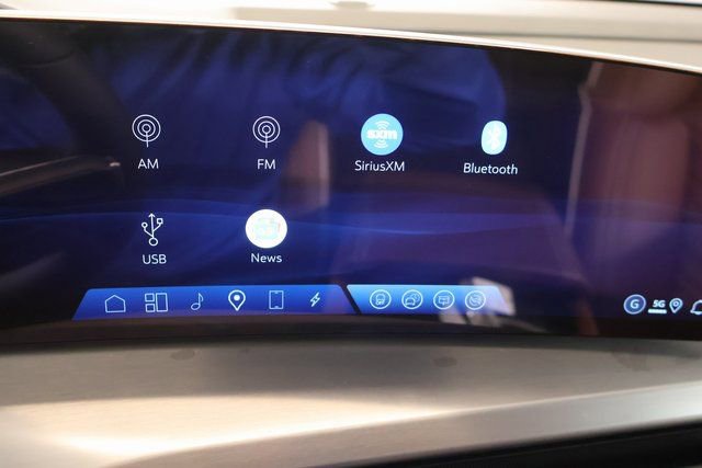 New 2026 Cadillac Vistiq Platinum image 21