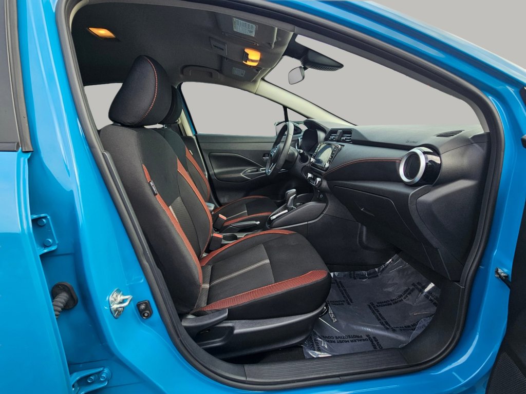 Used 2025 Nissan Versa SR w/ Trunk Package image 23