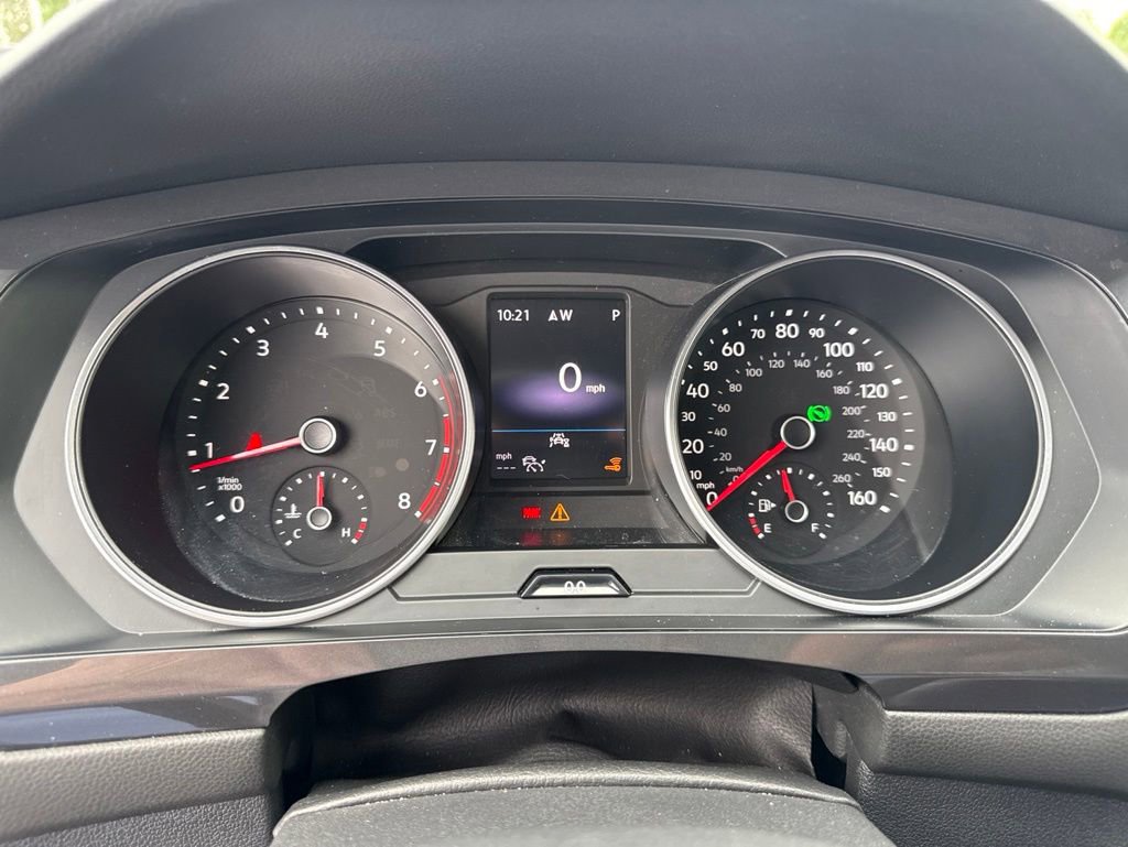 Used 2021 Volkswagen Tiguan SE AWD/4WD image 30