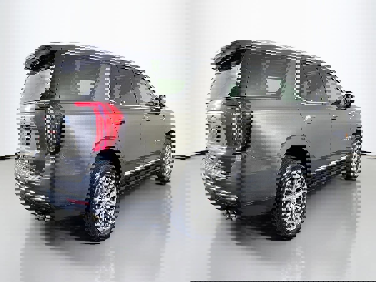 Used 2021 GMC Yukon Denali w/ Denali Premium Package image 6