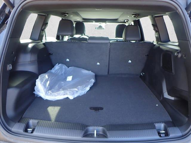 New 2026 Jeep Cherokee Overland image 8