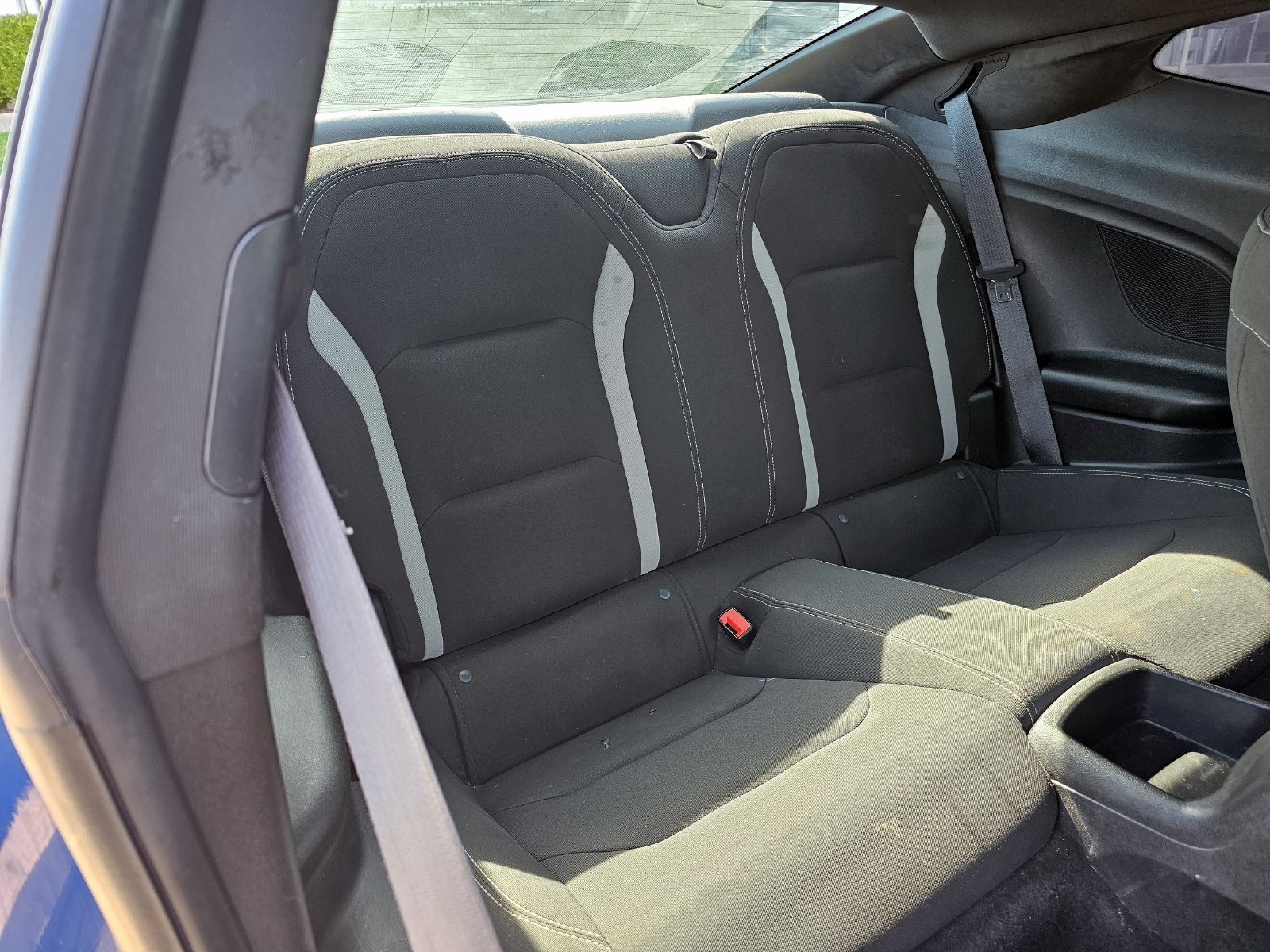 Used 2021 Chevrolet Camaro LT w/ RS Package RWD image 29