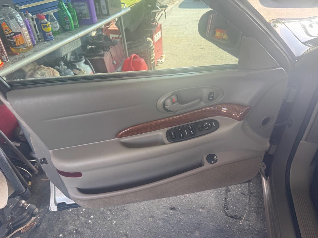 Used 2002 Buick Le Sabre Custom FWD image 16