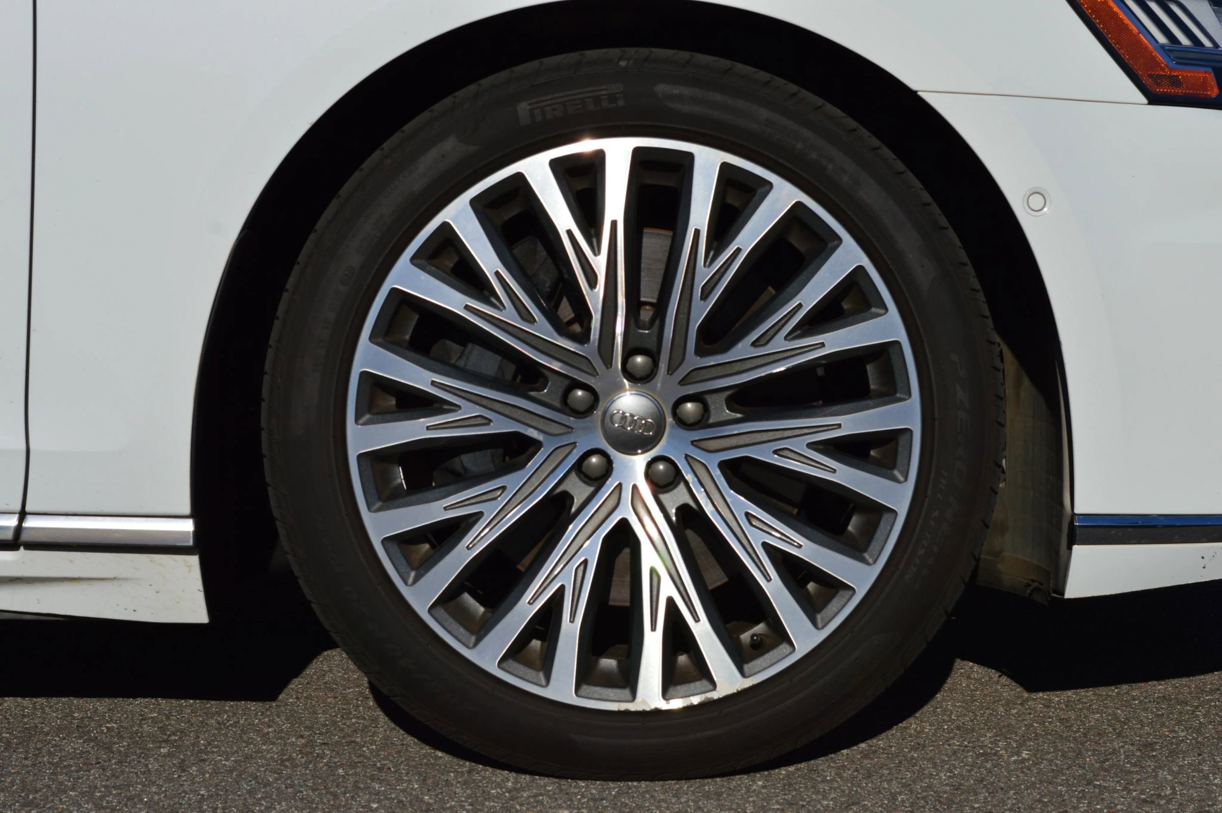 Used 2019 Audi A8 L 3.0T w/ Executive Package image 9