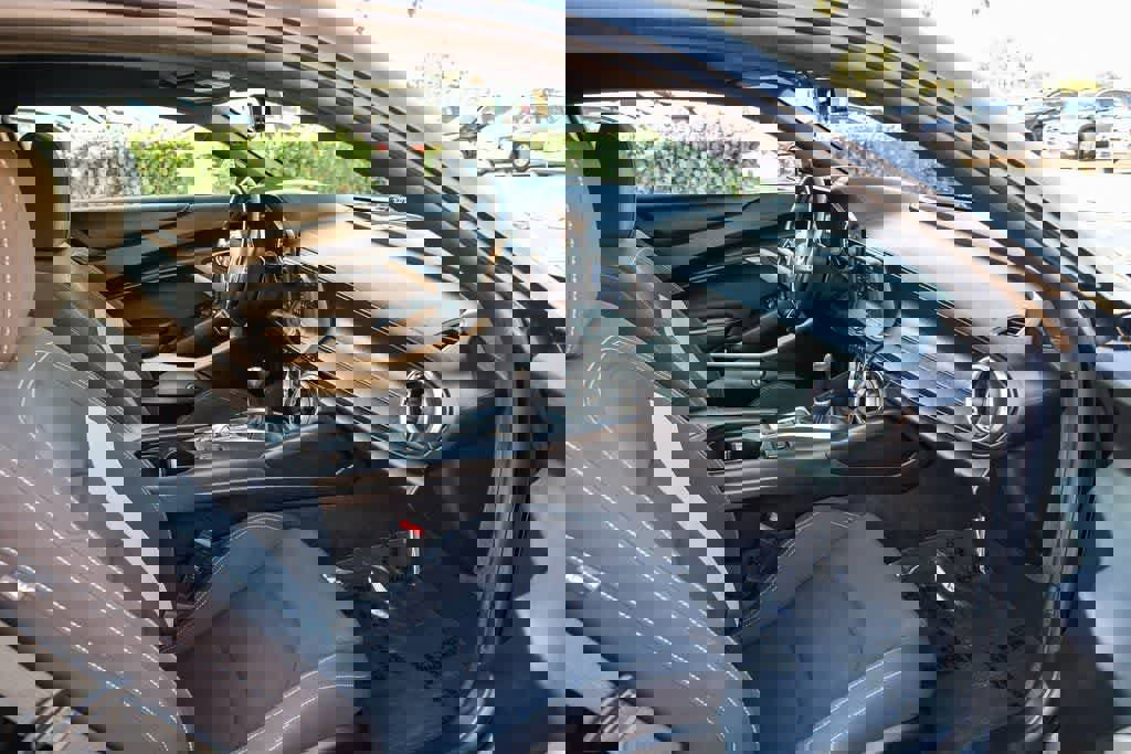 Used 2021 Chevrolet Camaro LT RWD image 16