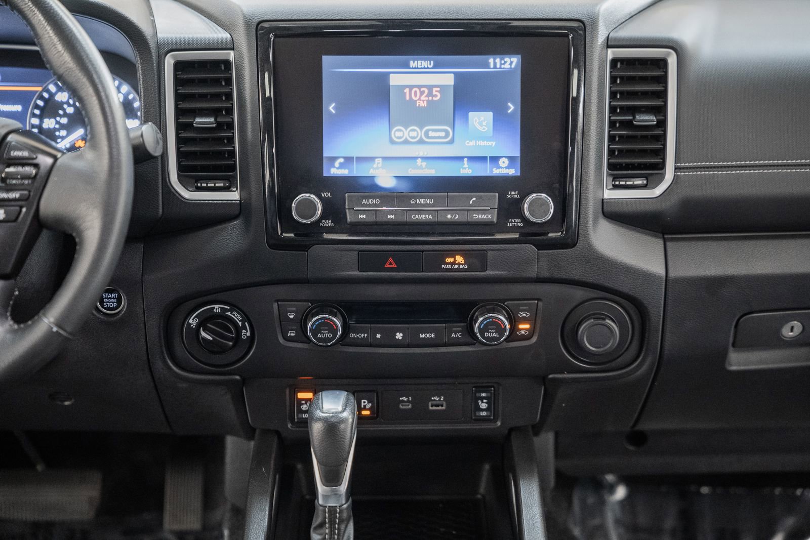 Used 2023 Nissan Frontier SV w/ SV Premium Package image 27