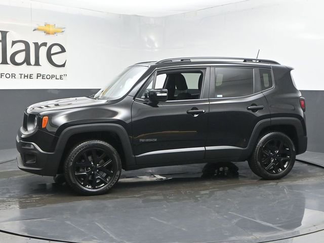Used 2018 Jeep Renegade Altitude w/ UConnect 8.4 Nav Group AWD/4WD image 31
