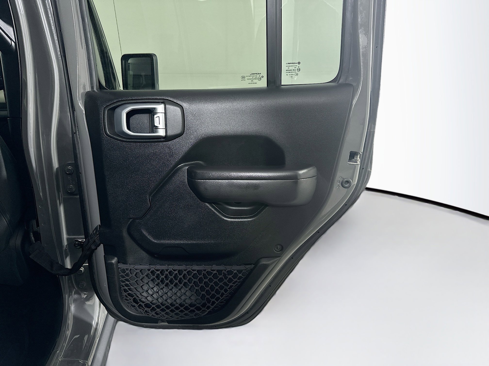 Used 2020 Jeep Wrangler Unlimited Sport AWD/4WD image 28