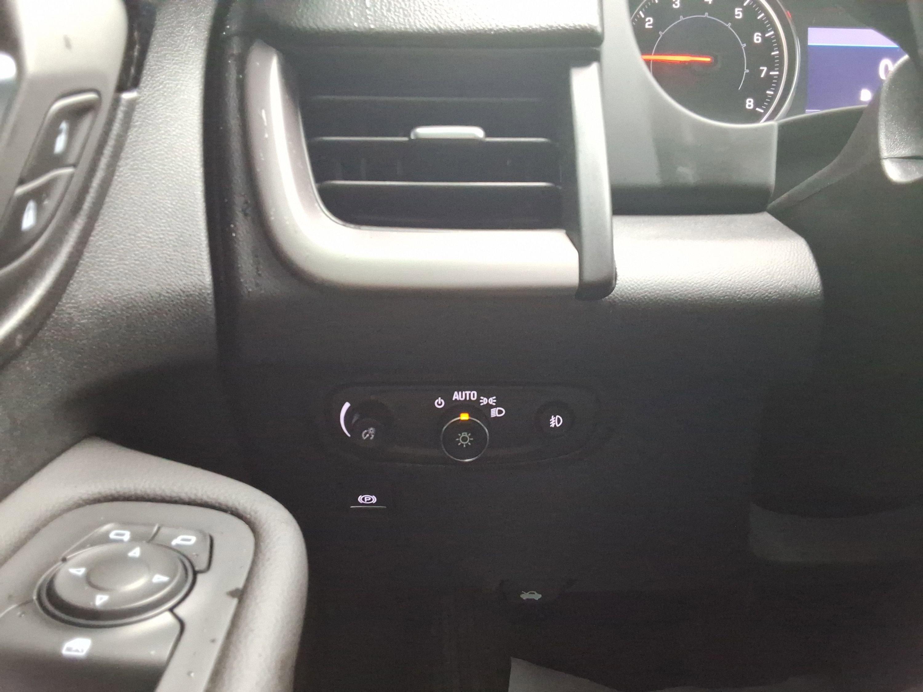 Used 2022 GMC Terrain AT4 w/ LPO, Floor Liner Package image 20