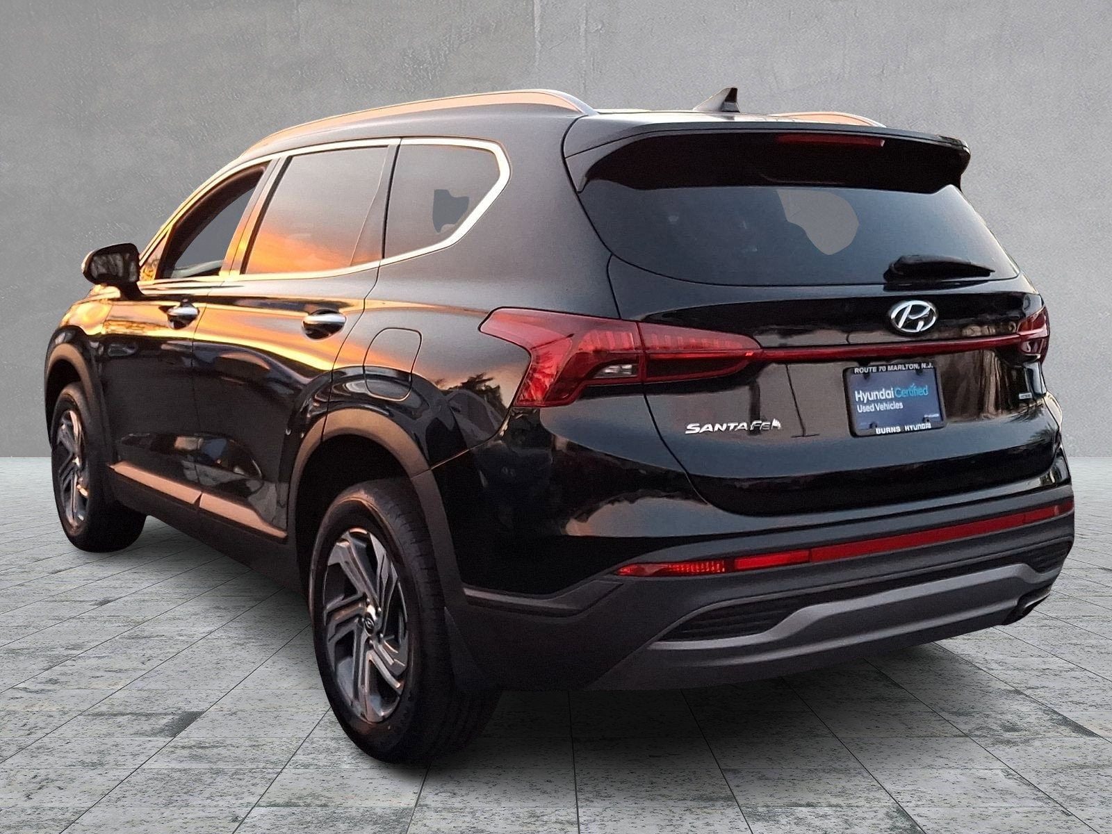 Certified 2023 Hyundai Santa Fe SEL AWD/4WD image 7