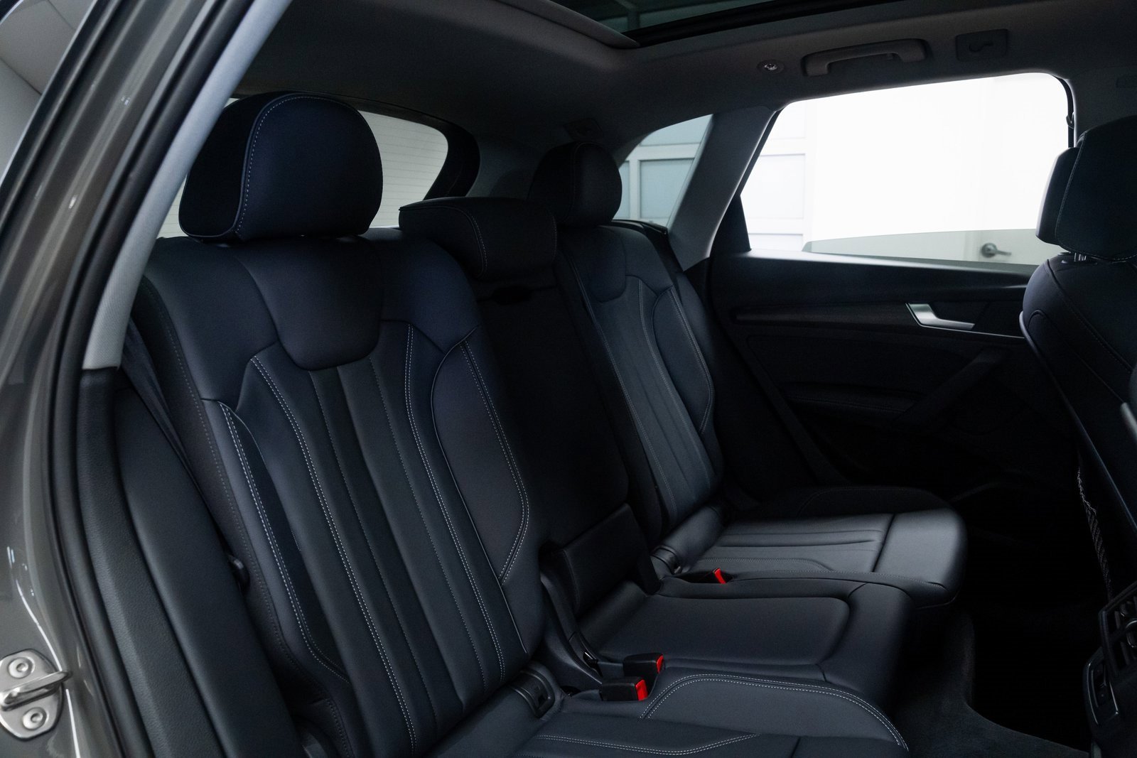 Used 2025 Audi Q5 e Premium Plus image 23